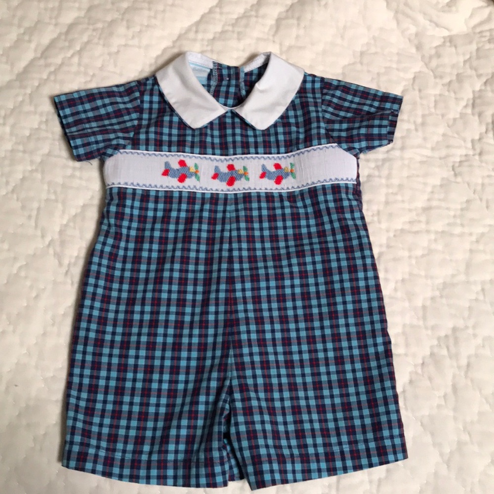 Smocked airplane shortall